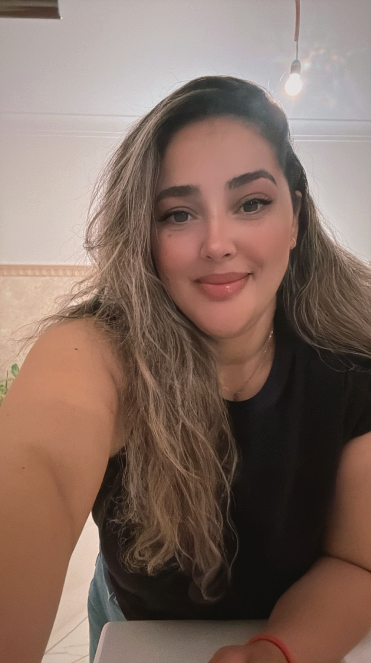 Lynda, Model aus Stuttgart