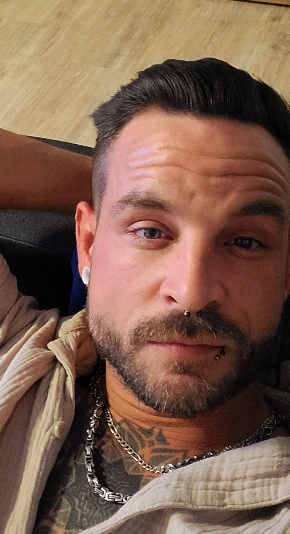 Dennis, Model aus Borken