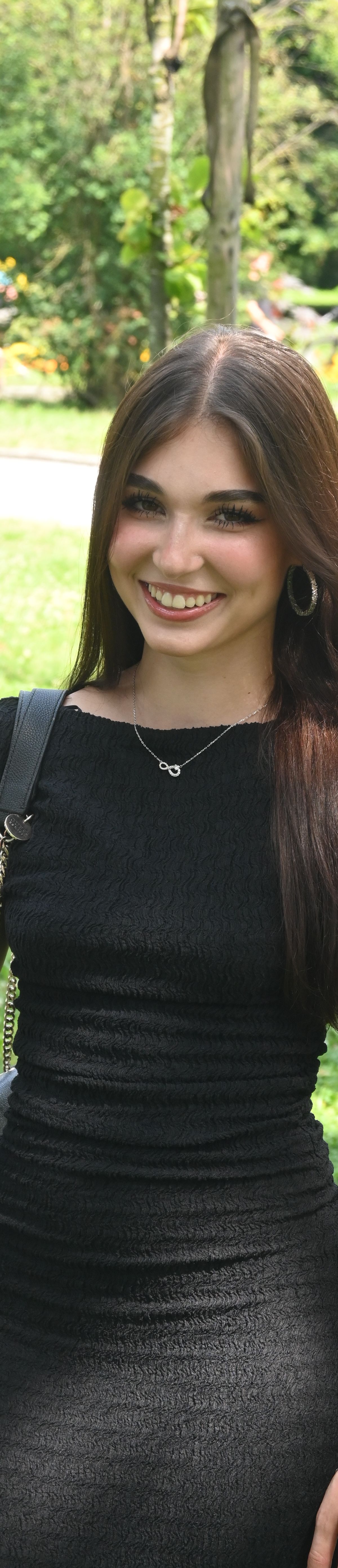 Mariya, Model aus Linz