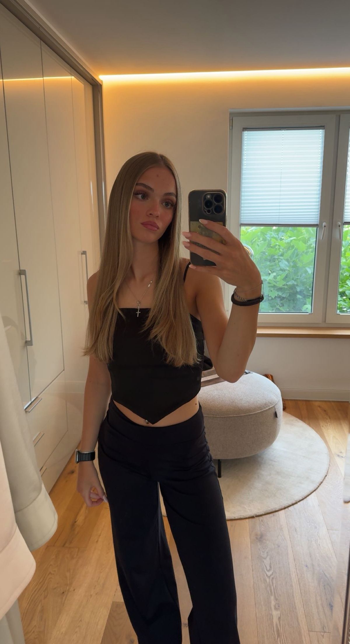 Lynn, Model aus Köln