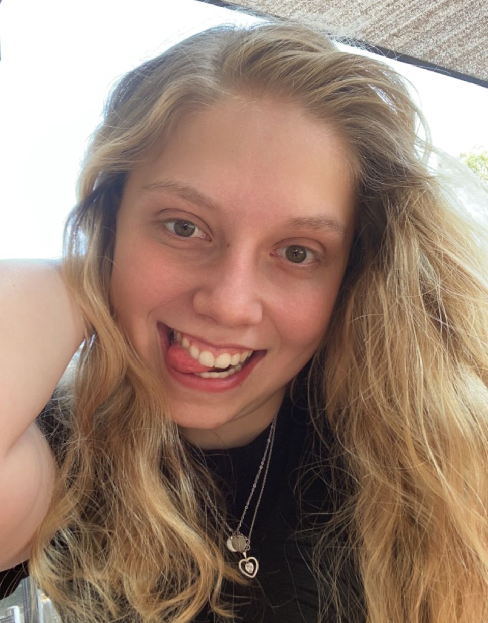 Julia Dawn, Model aus Marburg